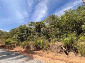 Terreno , Ibiúna · Terreno de 2.267 m² em excelente localização dentro do condomínio.