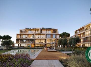 Foto 01 · Apartamento à venda em Algarve