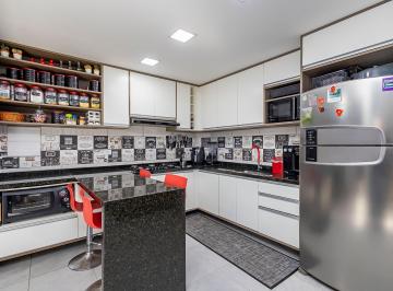 Casa de 3 quartos, Curitiba · Sobrado a venda Campo de Santana