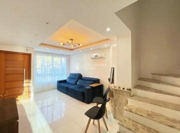 Casa · 195m² · 3 Quartos · Casa 3 quarto(s), no bairro Guarujá