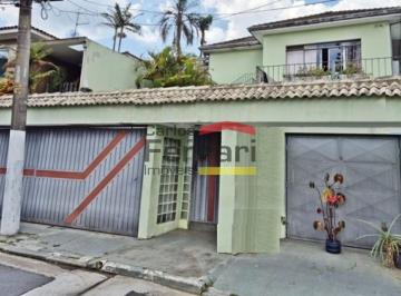 Casa · 180m² · 3 Quartos · 3 Vagas · Casa Térrea Assobradada com 2 suites, 3 vagas e salão de festa