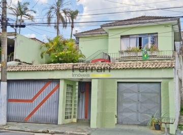 Casa · 180m² · 3 Quartos · 3 Vagas · Casa Térrea Assobradada com 2 suites, 3 vagas e salão de festa