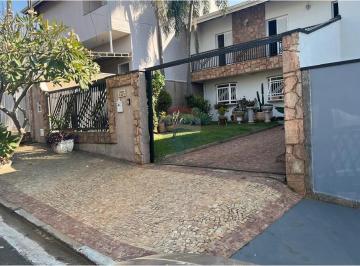 Casa · 322m² · 3 Quartos · 4 Vagas · Casa a venda com 3 dormitórios e 2 suíte no Bela Vista em Paulínia.