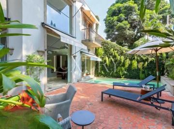 1 · Casa com 345 m², 3 quartos sendo 3 suítes à venda no bairro Jardim Paulista.