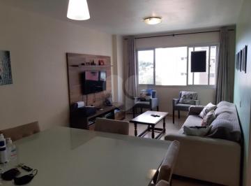 Apartamento de 3 quartos, Curitiba · Sobrado com 3 quartos com suíte e vaga de garagem no Champagnat