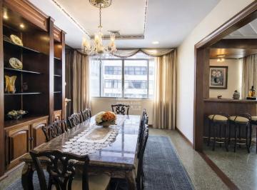 Apartamento · 332m² · 5 Quartos · 2 Vagas · Cobertura duplex no posto 6