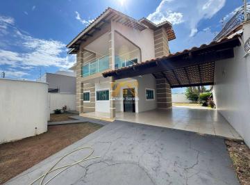 Casa · 251m² · 4 Quartos · 3 Vagas · Sobrado Alto Padrão 4/4, sendo 2 suítes - 251 m² - 309 sul (ARSO 34) - Palmas/TO