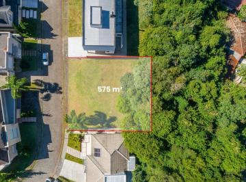 Terreno · 575m² · Terreno em Condomínio fechado com 575m² , Plano, Butiatuvinha, Curitiba.
