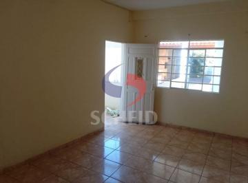 Casa · 200m² · 3 Quartos · 6 Vagas · Sobrado a venda de 200,00m² útil, com 3 quartos e 6 vagas na Pedreira.