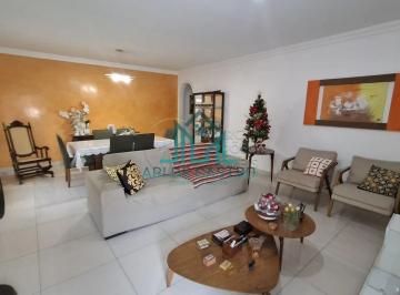 Casa · 150m² · 3 Quartos · 2 Vagas · Casa de Esquina com 3 Quartos sendo 2 Suítes à venda na Jatiuca - Maceió Alagoas