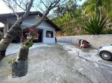 Casa · 122m² · 3 Quartos · 2 Vagas · Casa Térrea em local tranquilo