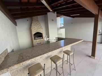 Casa · 460m² · 5 Quartos · 5 Vagas · Casa residencial com 5 quartos sendo 2 suítes disponível para venda no bairro Cidade Jardim em Uberl