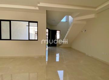 Casa · 153m² · 3 Quartos · 2 Vagas · Sobrado Alto Padrão