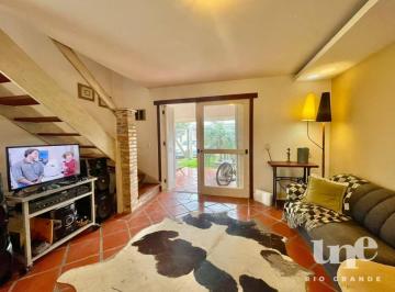 97ee8111518de6516629fd3d7d7e43900a8a2476 · Casa com 2 dormitórios à venda, 80 m² por R$ 450.000,00 - Cassino - Rio Grande/RS