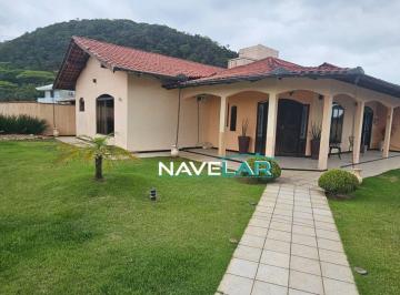 d8084cc6efafa0fb5ed0fb902bb3b30fb3ae88de · Casa com 3 dormitórios à venda com 182 m²- Gravatá - Penha/SC