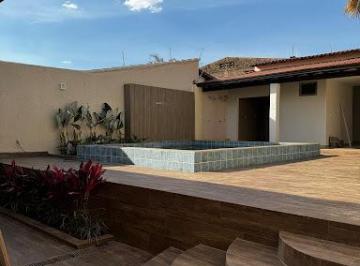 Casa · 400m² · 3 Quartos · 2 Vagas · Casa com 3 quartos à venda bairro Nossa Senhora das Graças - Uberlândia/MG