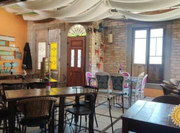 Imagem do Imóvel · Excelente localização: Restaurante muito bem montado próximo a Orla do Itaguá !!!
