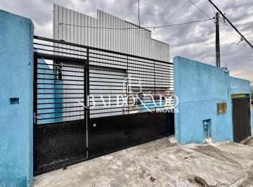 Comercial · 250m² · Galpão em Extrema MG com 250 m , pé-direito de 7 metros, localizado em Extrema.