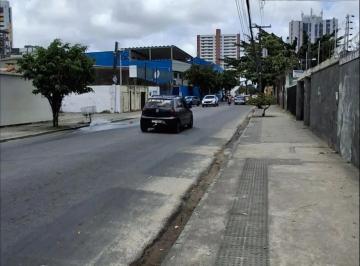 Casa à venda em rua pública, CAMPO GRANDE, Recife, PE · Casa à venda em rua pública, CAMPO GRANDE, Recife, PE