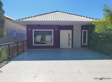 Foto 01 · Casa à Venda em Condomínio - 3 suítes - Bairro Albuquerque, Teresópolis RJDescubra seu novo lar com