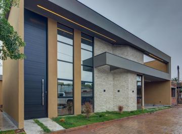 Casa de 4 quartos, Águas Claras · VENDE-SE CASA COM 4 SUÍTES