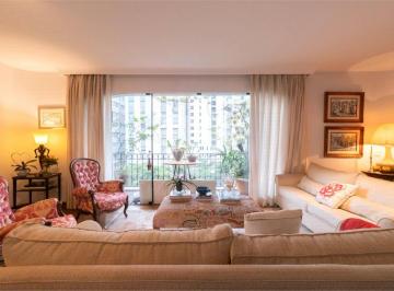 Apartamento de 4 quartos, São Paulo · Apartamento no Jardim Paulista com 276m² com 4dorm e 3vagas