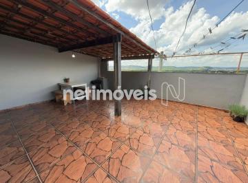 Casa · 287m² · 2 Quartos · 2 Vagas · Casa geminada com entrada independente e uma loja para renda extra