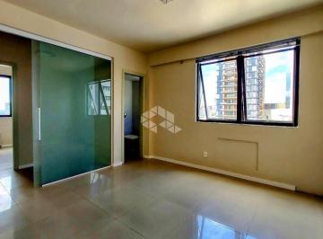 Comercial · 61m² · 1 Vaga · Sala comercial no Centro com 3 divisórias