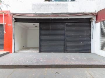 Comercial · 30m² · 3 Quartos · 1 Vaga · Loja na Avenida Rouxinol, N. 450 • 30 m²