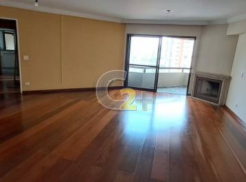 Apartamento · 147m² · 3 Quartos · 2 Vagas · Apartamento à venda no Brooklin com 3 quartos, sendo 1 suíte e 2 vagas