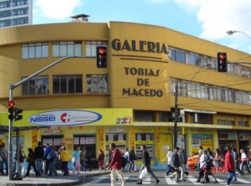 10211860.jpg · Loja