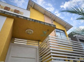 5df5d2d7f5695643f86ec592421b23fc89476fbf · Casa com 3 dormitórios à venda, 198 m² por R$ 800.000,00 - Jardim Centenário - Poços de Caldas/MG