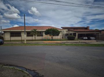 Casa · 280m² · 4 Quartos · 3 Vagas · Casa à venda - em Butiatuvinha