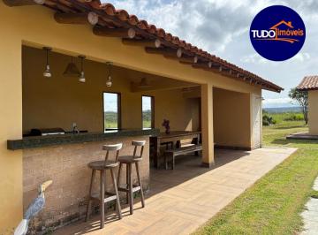 Foto 01 · Sítio de luxo em Samambaia Norte: 3 quartos, 1 suíte, 3 banheiros e 33.000m² de área em Brasília-DF