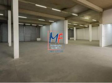 Comercial · 800m² · Excelente galpão na Lapa, com 1.400 m² (800 m² galpão + 600 m² pátio), pé-direito 6 m, iluminação na