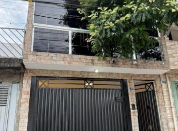 Casa · 125m² · 3 Quartos · 2 Vagas · Sobrado para Venda por R$630.000,00 com 125m², 3 dormitórios, 1 suite e 2 vagas - Jardim aeródromo,