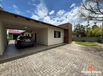 Casa · 138m² · 3 Quartos · 3 Vagas · Casa com 3 quartos no Glória em Joinville