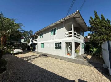 Casa · 200m² · 5 Quartos · 2 Vagas · Casa no Bairro Guarani com Duas Moradias Independentes – Ideal para Morar e Investir!