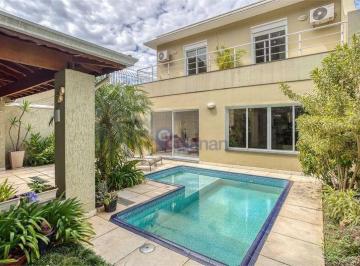 Casa · 370m² · 3 Quartos · 6 Vagas · Sobrado em Santo Amaro, São Paulo/SP de 370m² 3 quartos à venda por R$ 3.330.000,00