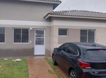 Casa · 142m² · 2 Quartos · 2 Vagas · Casa à venda no Jardins Versalhes com 2 dormitórios