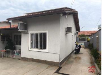 Casa · 180m² · 2 Quartos · 2 Vagas · Casa com Placa Solar e Móveis Planejados em Itaipuaçu, Maricá RJ – R$ 550.000