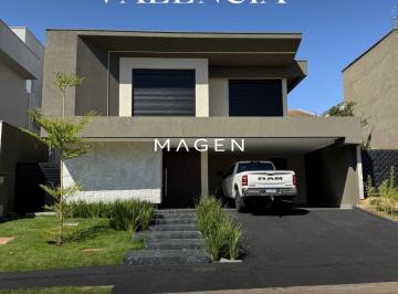 Casa · 306m² · 4 Quartos · 2 Vagas · Sobrado de Alto Padrão no Jardins Valência – Imóvel Novo e Nunca Habitado