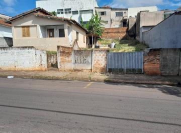 e34b7353768159cd7e6264922b645868032bb052 · Casa à venda, 504 m² por R$ 450.000 - Centro - Botucatu/SP