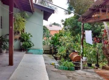 631f1205b0702df816370be47907143ec910d77b · Duas casas ! Um quintal espetacular sobre  725m² m²!