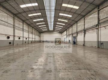 f9d94798c227a8c6826f7a47ac5bff82cd669aa3 · Galpão para alugar, 3600 m² por R$ 85.000,00/mês - Taboão - Diadema/SP