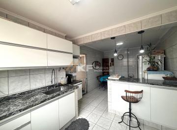 Apartamento · 186m² · 4 Quartos · 1 Vaga · Apartamento com 4 quartos e 1 vaga de garagem, no Centro de Ribeirão Preto/SP