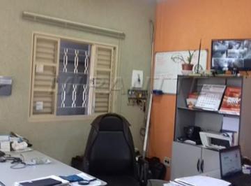 44068444012ed2670c1107b6dc32640a.jpg · Galpao de 750m²