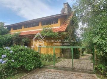 Casa · 356m² · 3 Quartos · 2 Vagas · Casa em Condominio Fechado