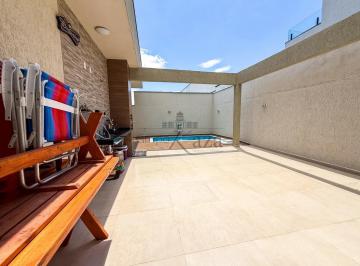 Casa de 3 quartos, Caçapava · Casa - Condomínio Terras do Vale - Bairro do Grama - Caçapava - 3 Dormitórios - 250m².