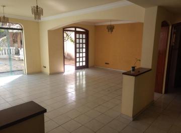 Casa · 300m² · 3 Quartos · Sobrado para Venda por R$1.000.000,00 com 350m², 3 dormitórios e 1 suite - Centro, Cotia / SP - Cód.